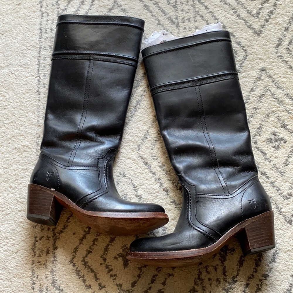 FRYE 6 1/2 BLACK LEATHER BOOTS